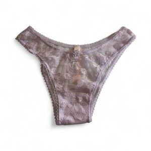 Victoria’s Secret Dream Angels Elegant Lace Sheer Panties lilac sz XS nwt, 019